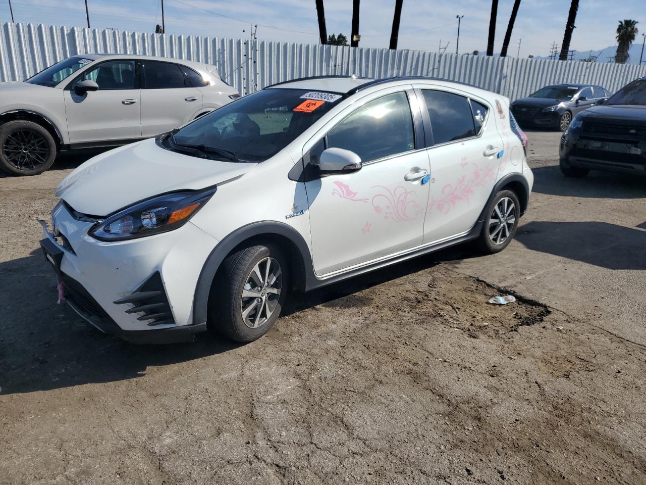 TOYOTA PRIUS C 2018