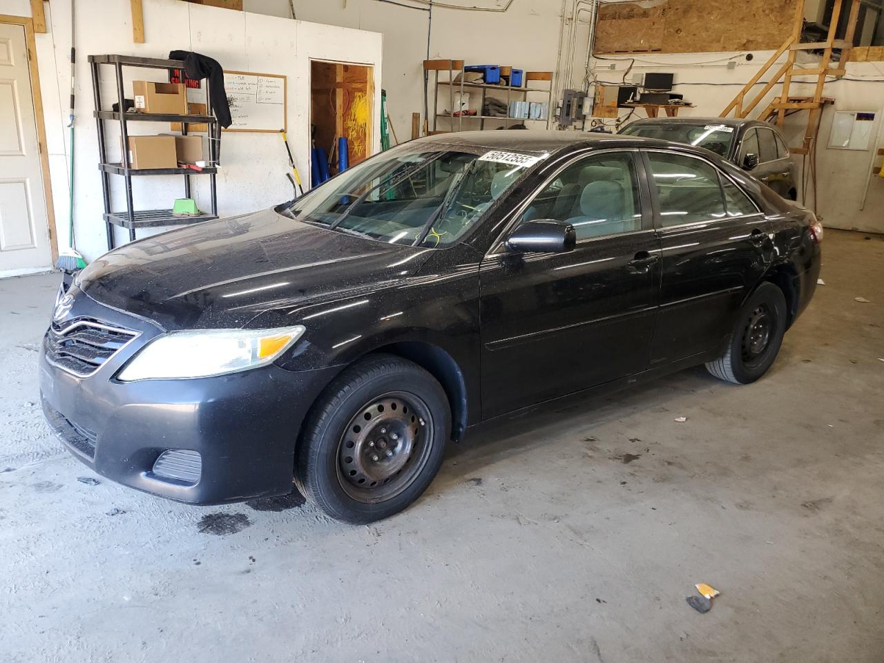 TOYOTA CAMRY BASE 2010