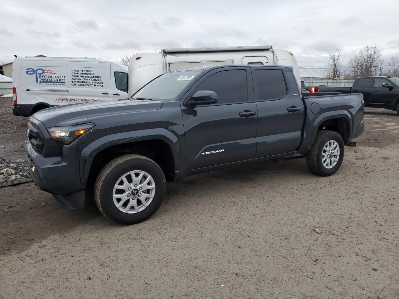 TOYOTA TACOMA DOU 2024