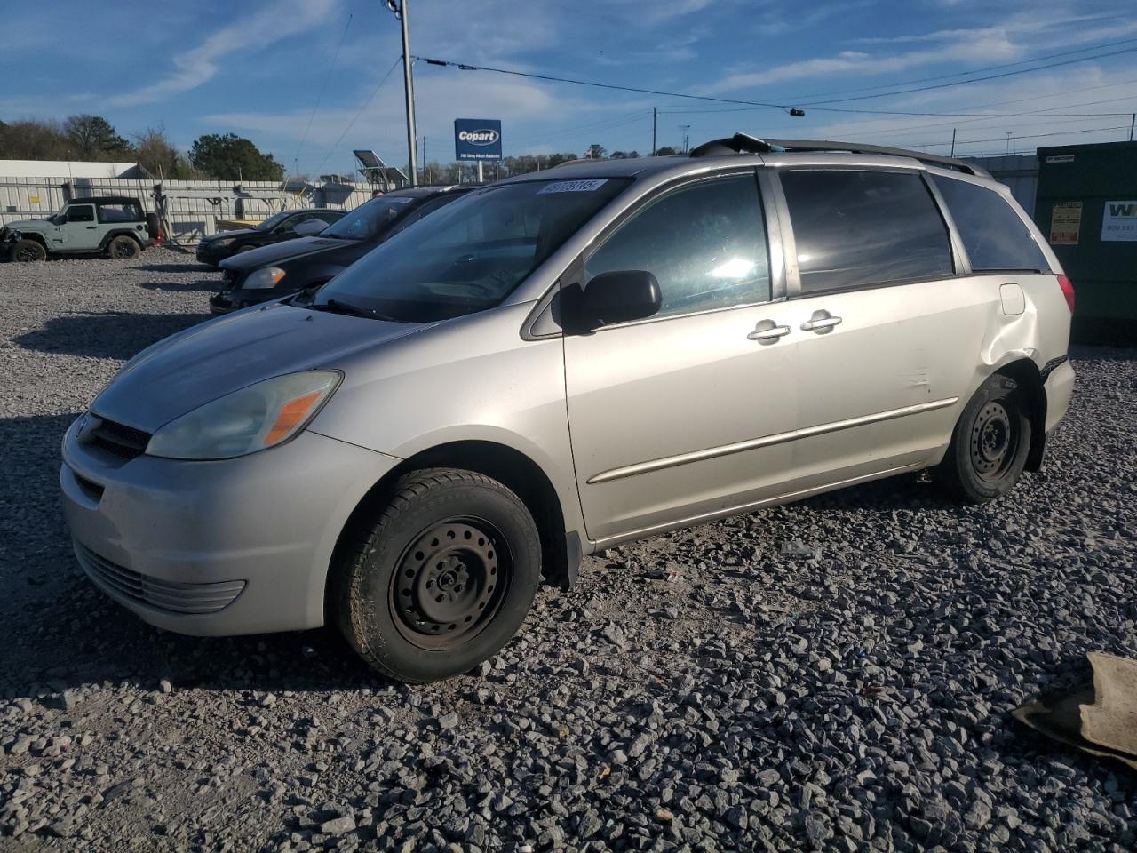 TOYOTA SIENNA CE 2004