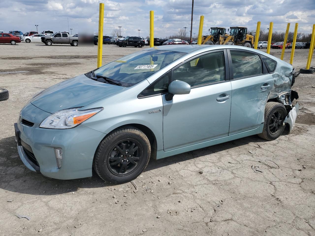 TOYOTA PRIUS 2015