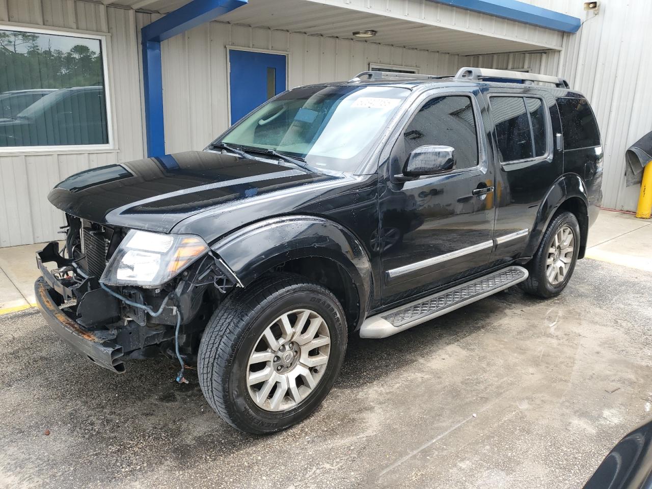 NISSAN PATHFINDER 2011