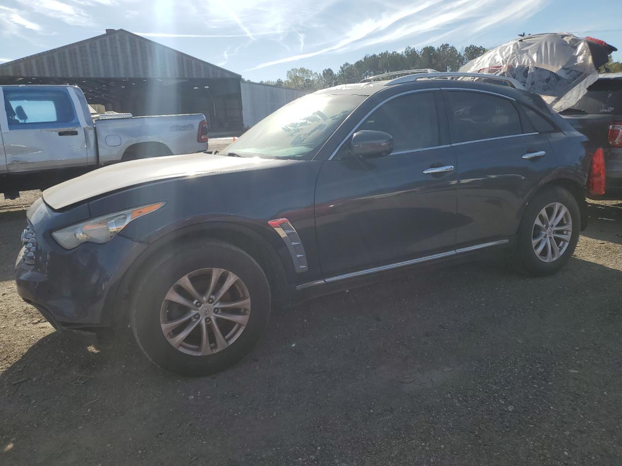 INFINITI FX35 2011