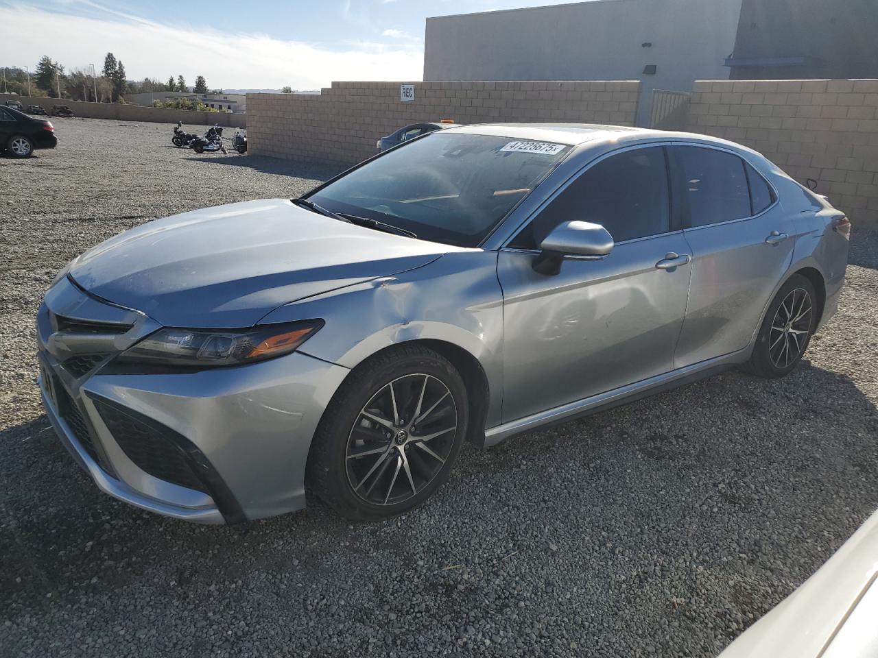 TOYOTA CAMRY SE 2022