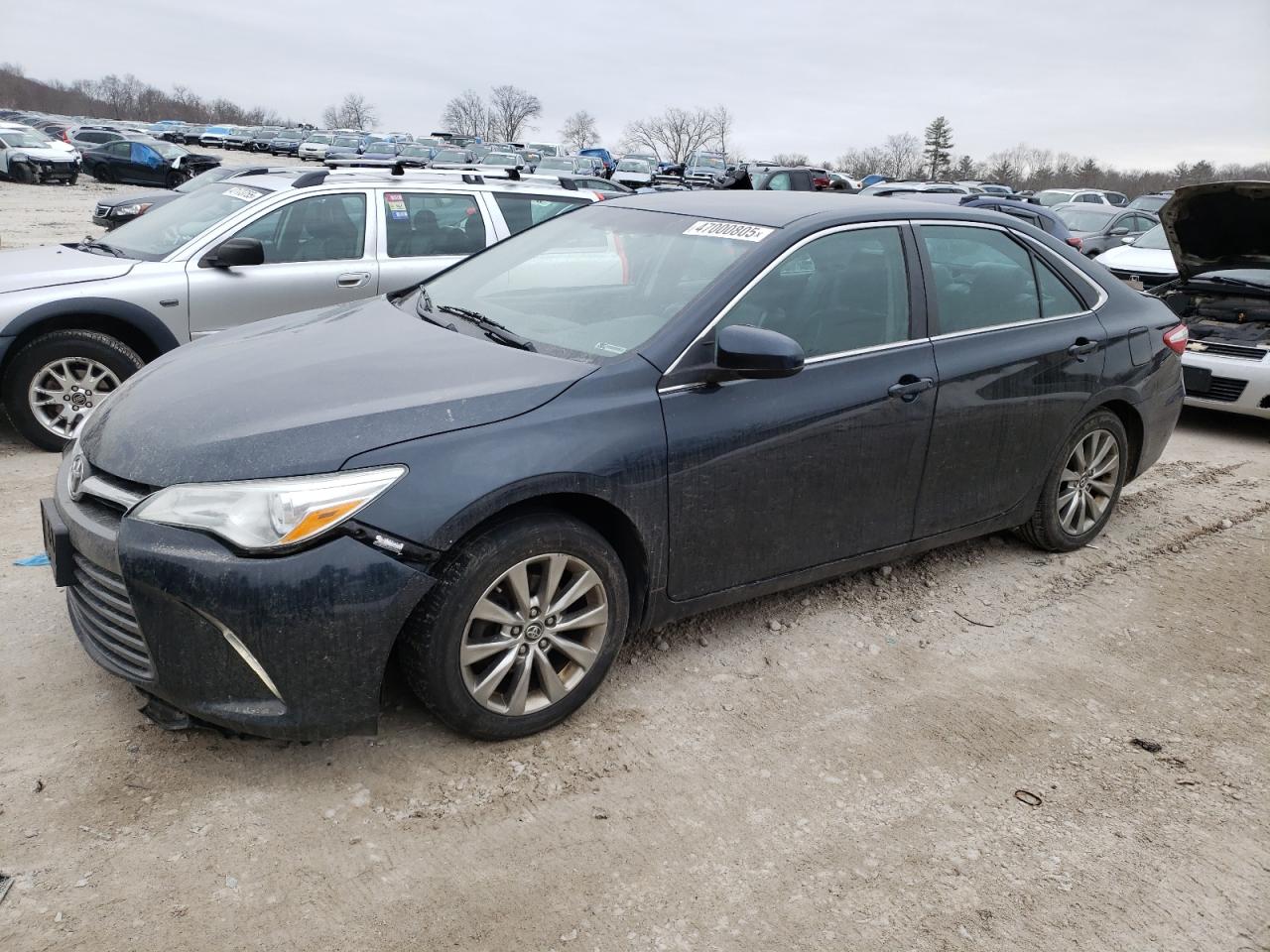 TOYOTA CAMRY LE 2017