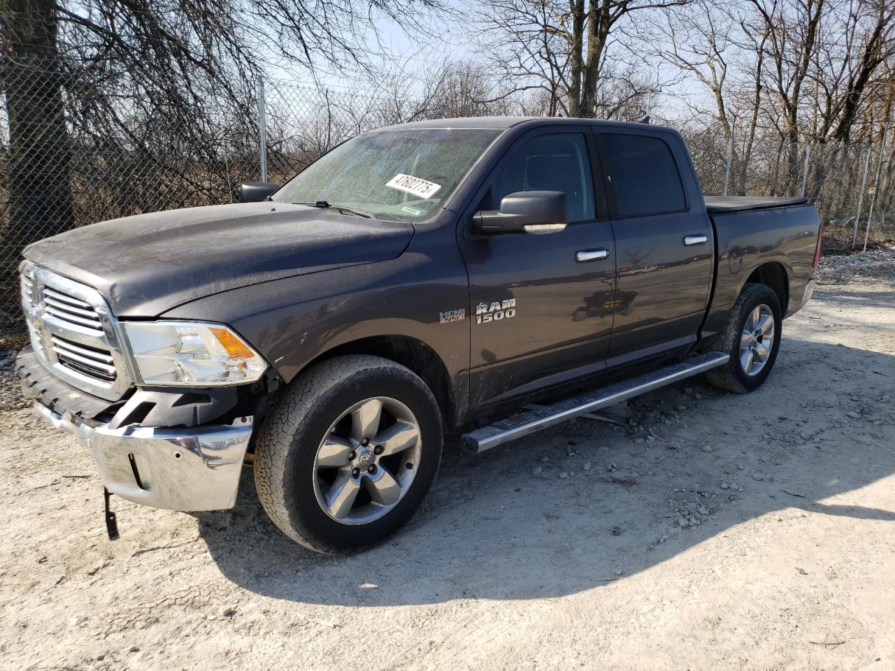 RAM 1500 SLT 2016