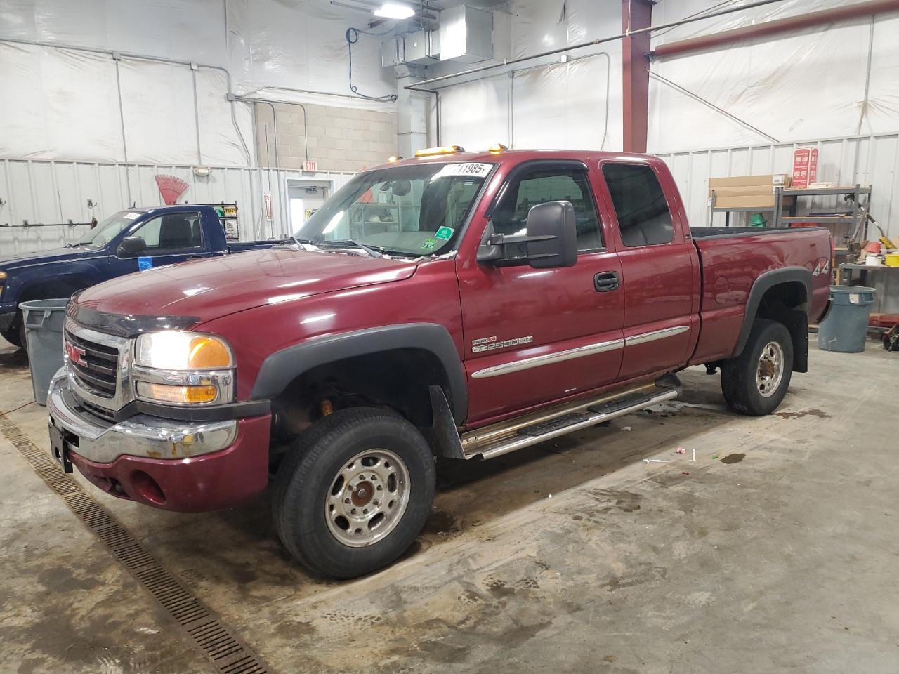 GMC SIERRA K25 2004
