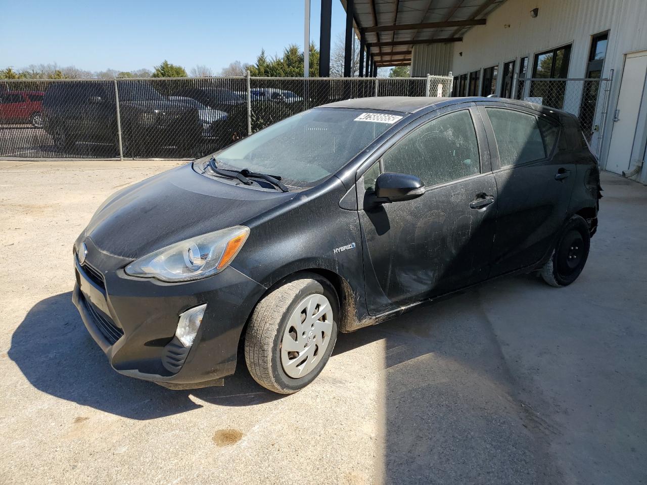 TOYOTA PRIUS C 2016