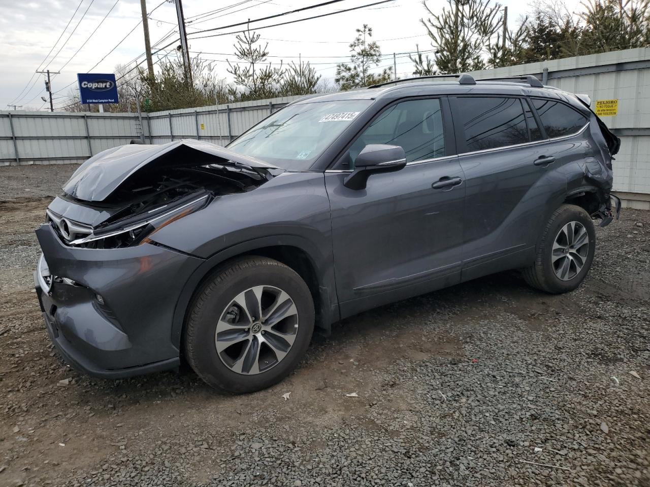 TOYOTA HIGHLANDER 2024