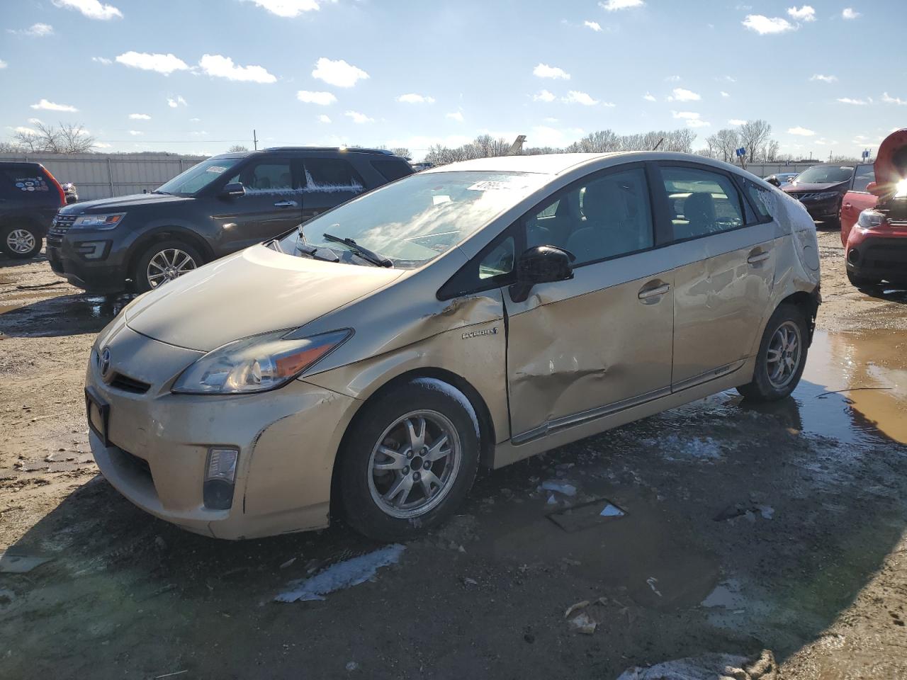 TOYOTA PRIUS 2011