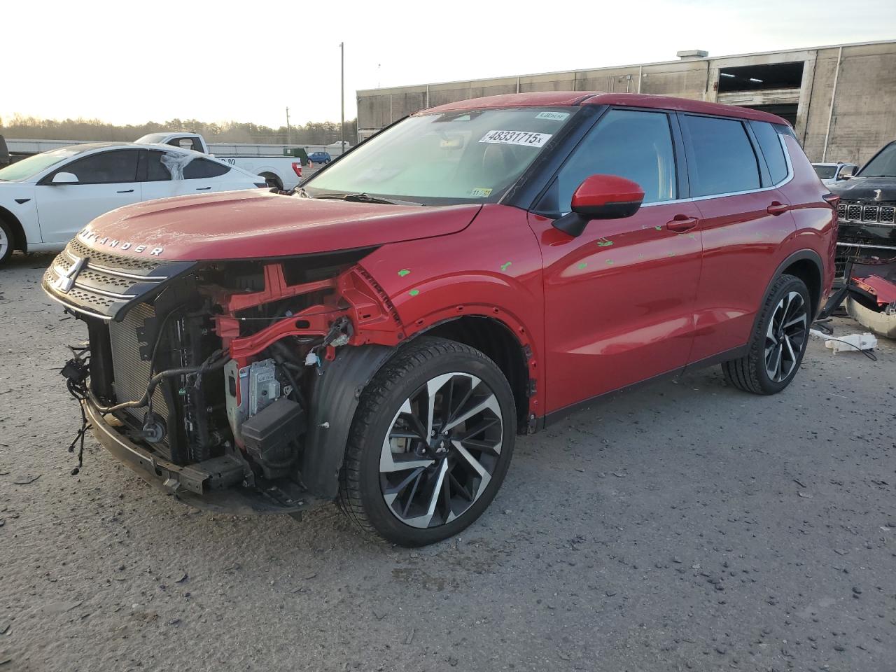 MITSUBISHI OUTLANDER 2023