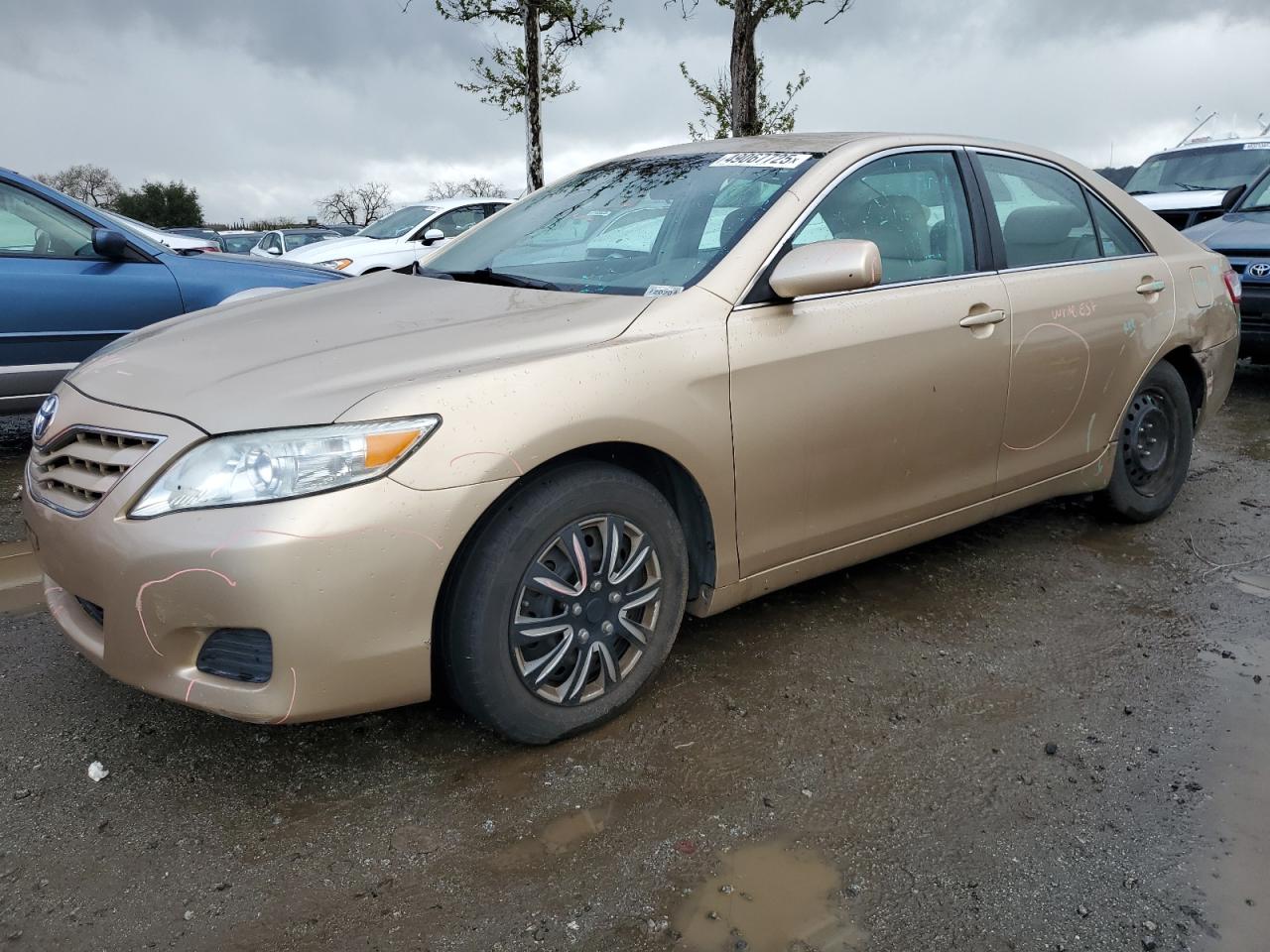 TOYOTA CAMRY BASE 2010