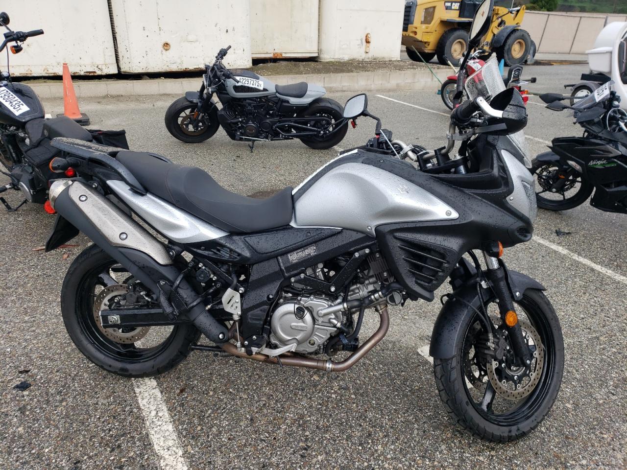 SUZUKI DL650 A 2016