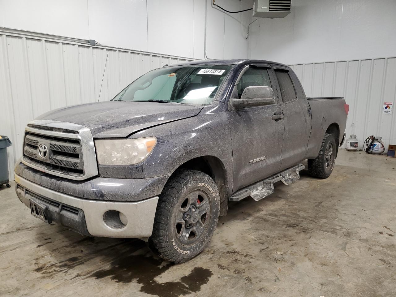 TOYOTA TUNDRA 2013