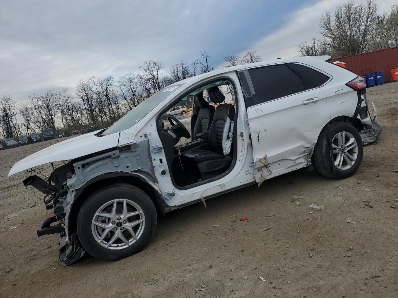 FORD EDGE SEL 2023