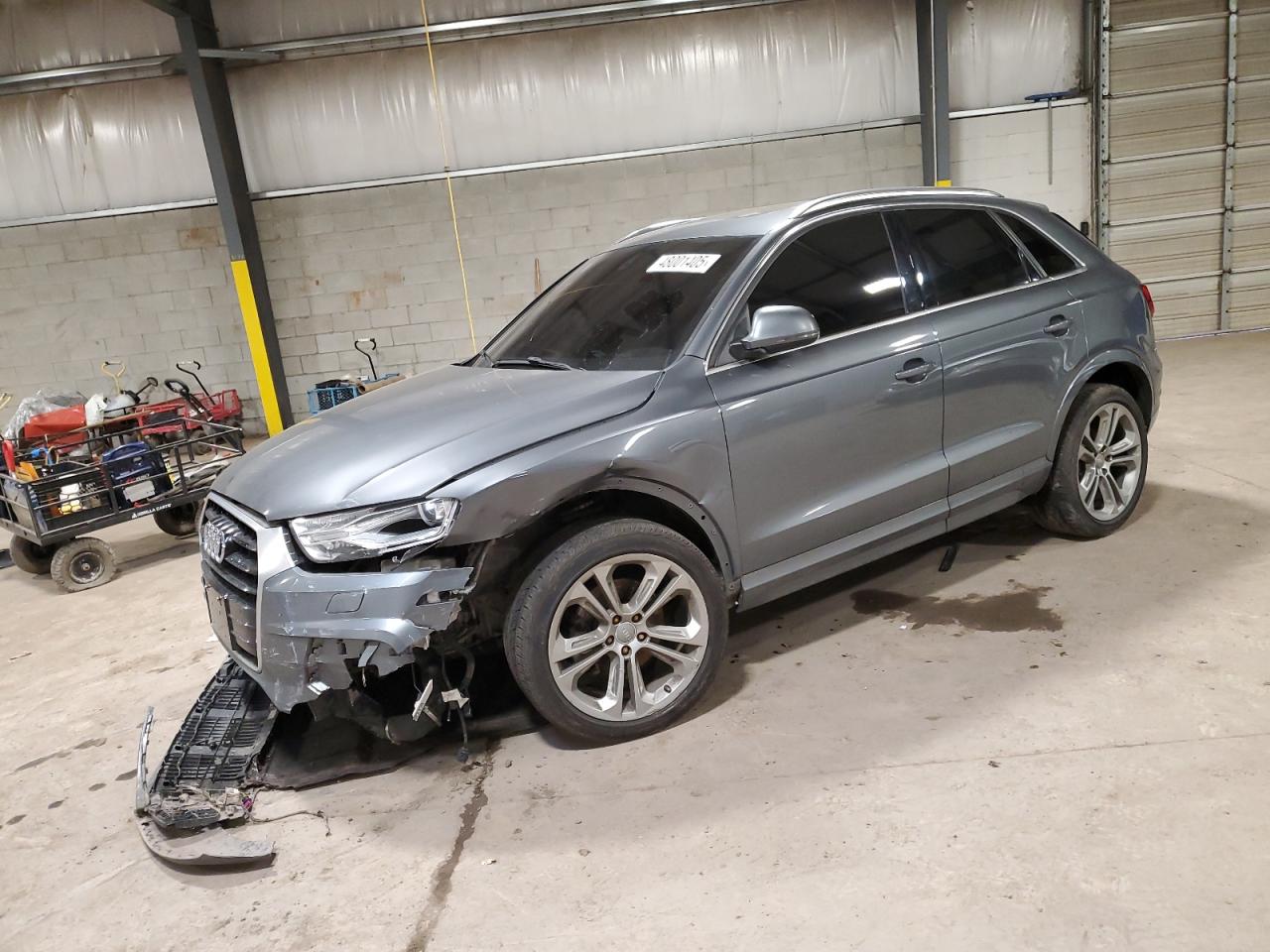 AUDI Q3 PREMIUM 2016