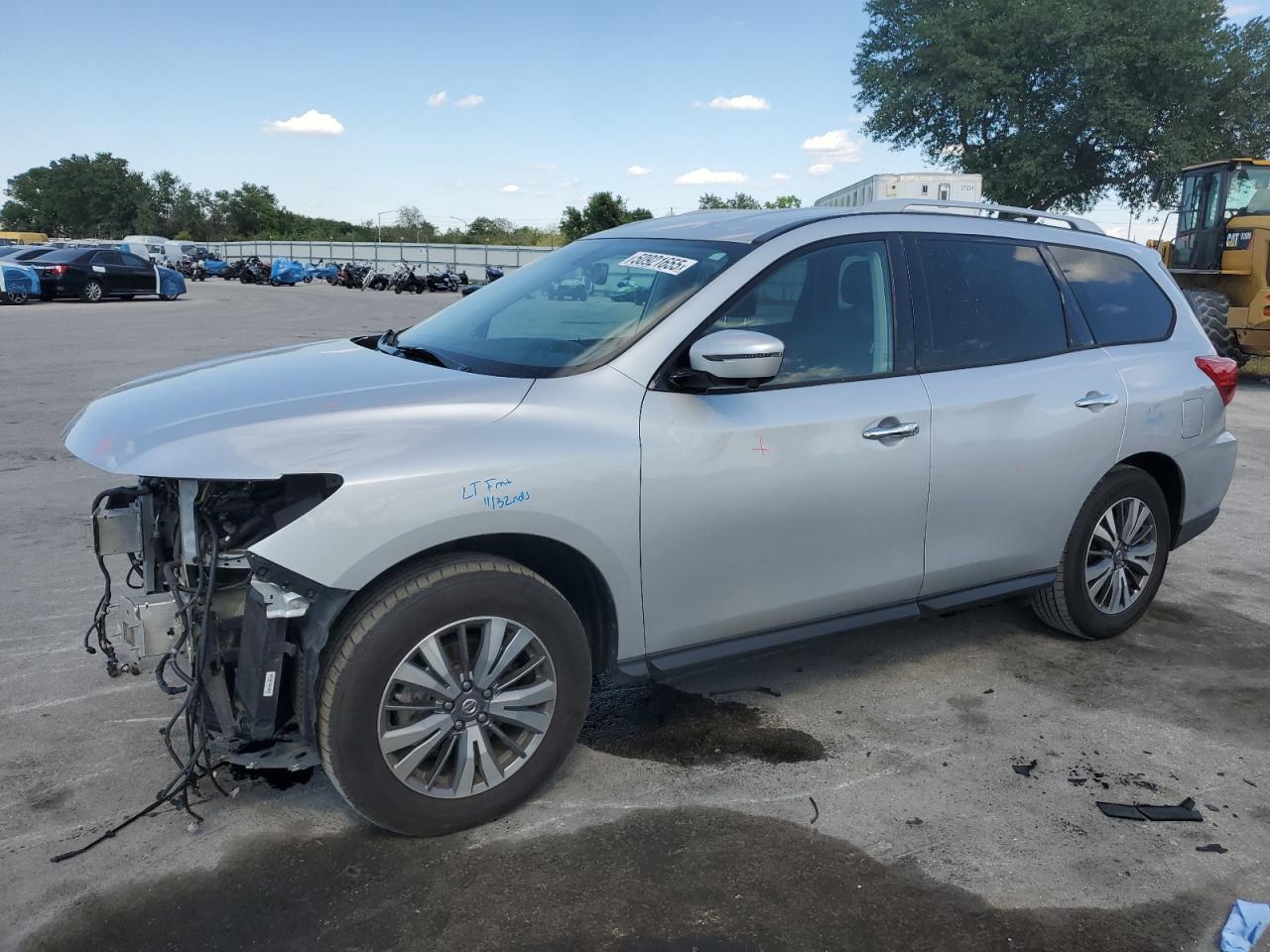 NISSAN PATHFINDER 2020