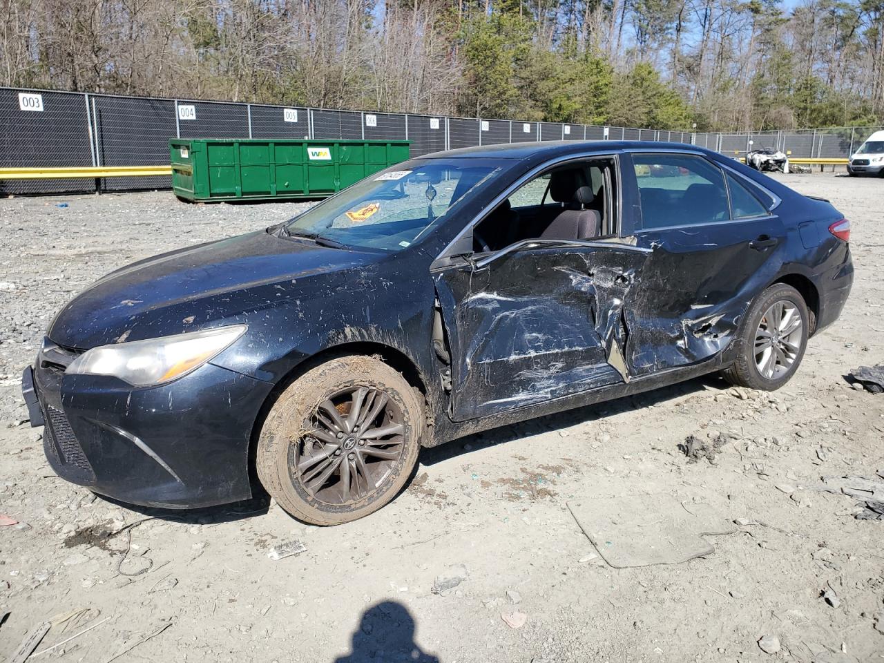 TOYOTA CAMRY LE 2017