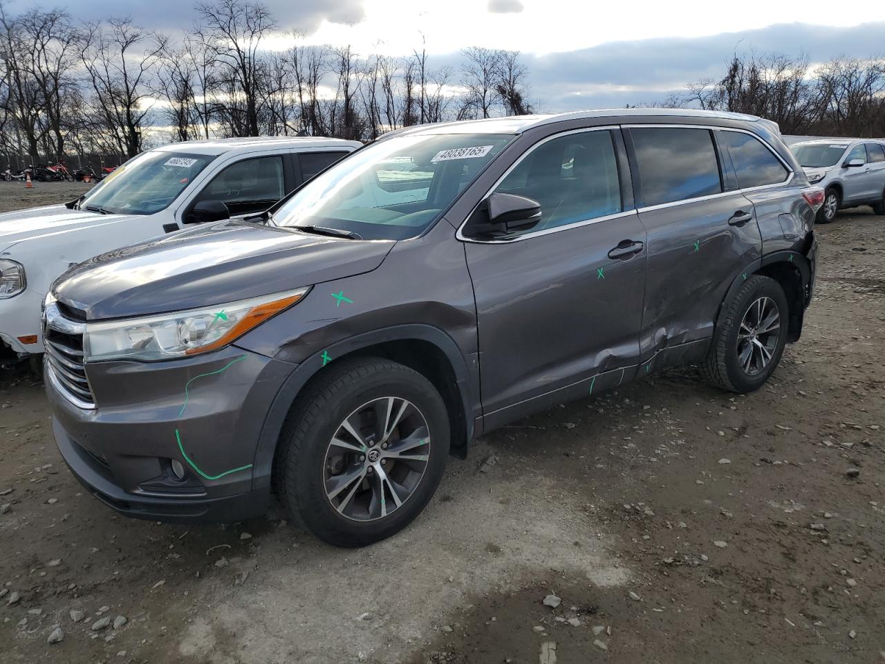 TOYOTA HIGHLANDER 2016
