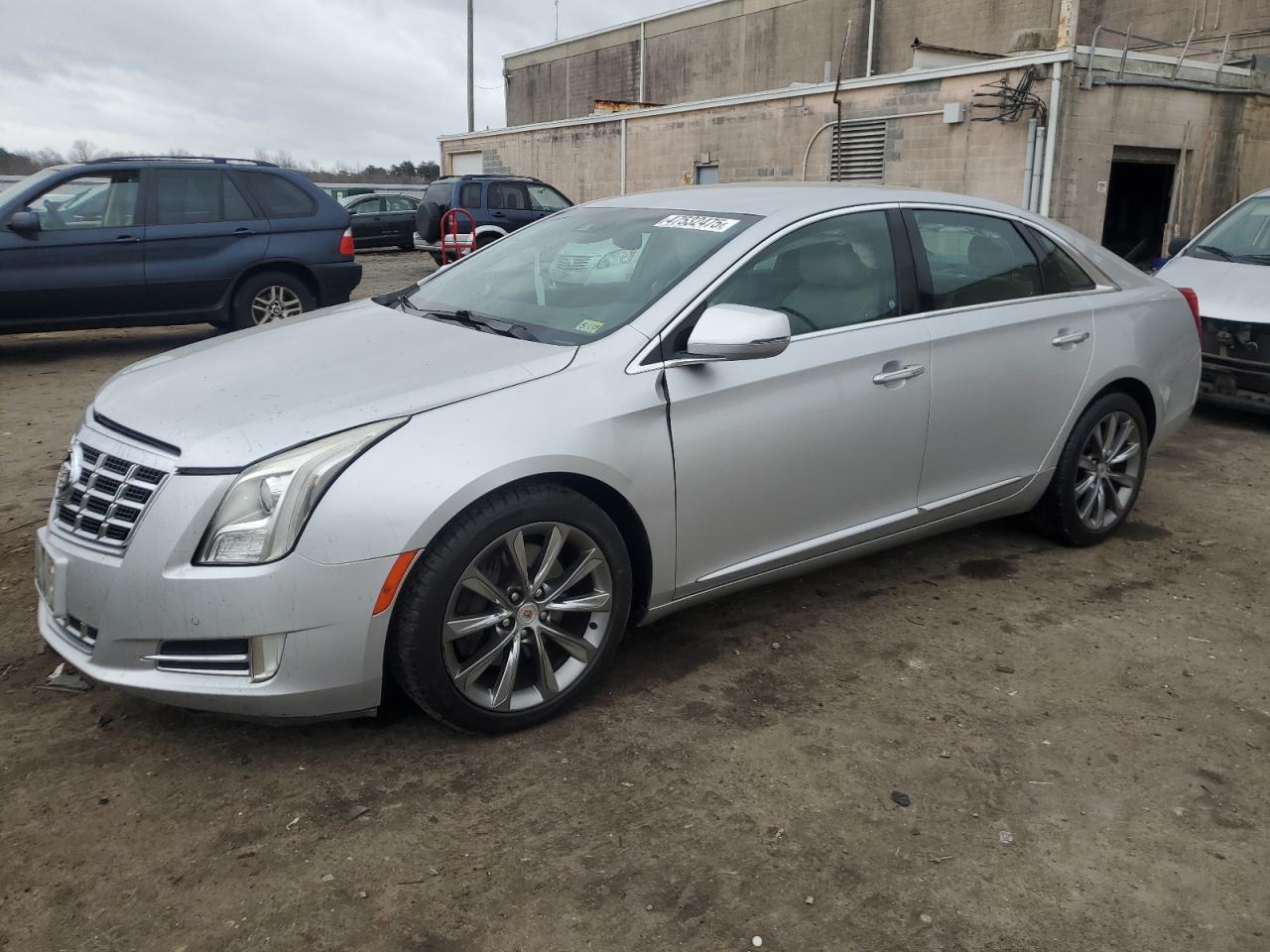 CADILLAC XTS LUXURY 2013