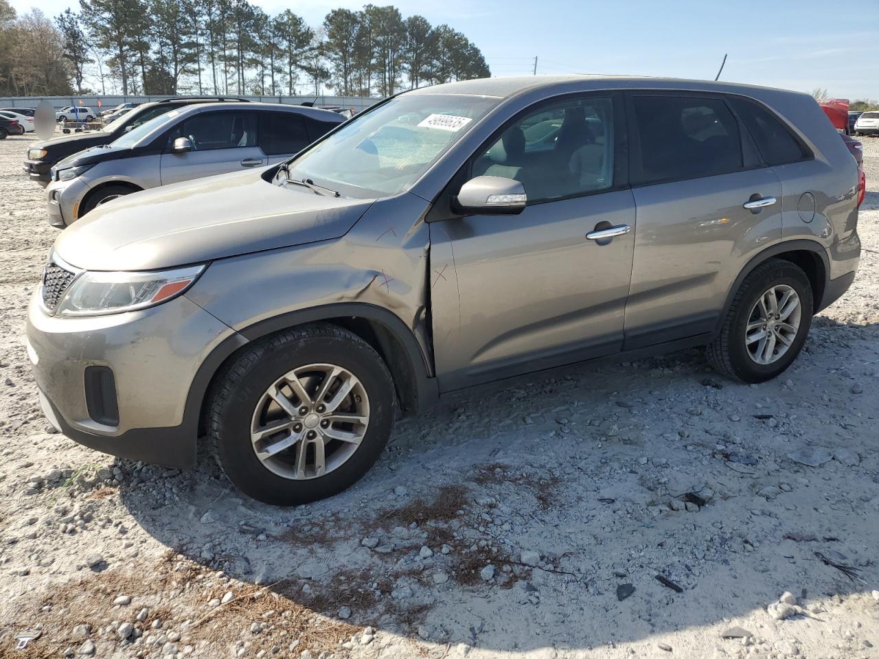 KIA SORENTO LX 2015