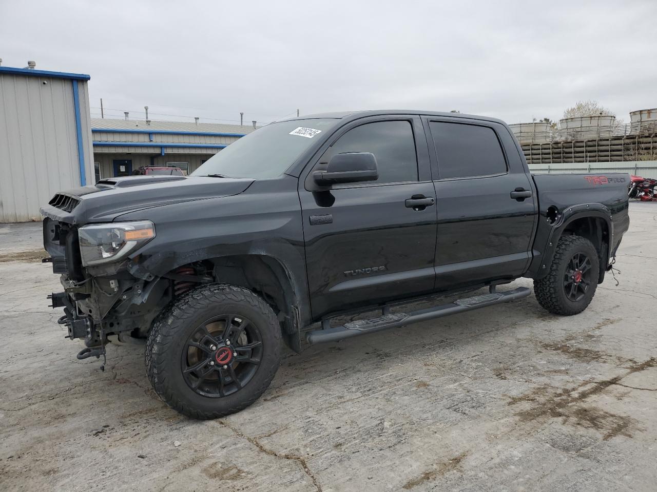 TOYOTA TUNDRA CRE 2019