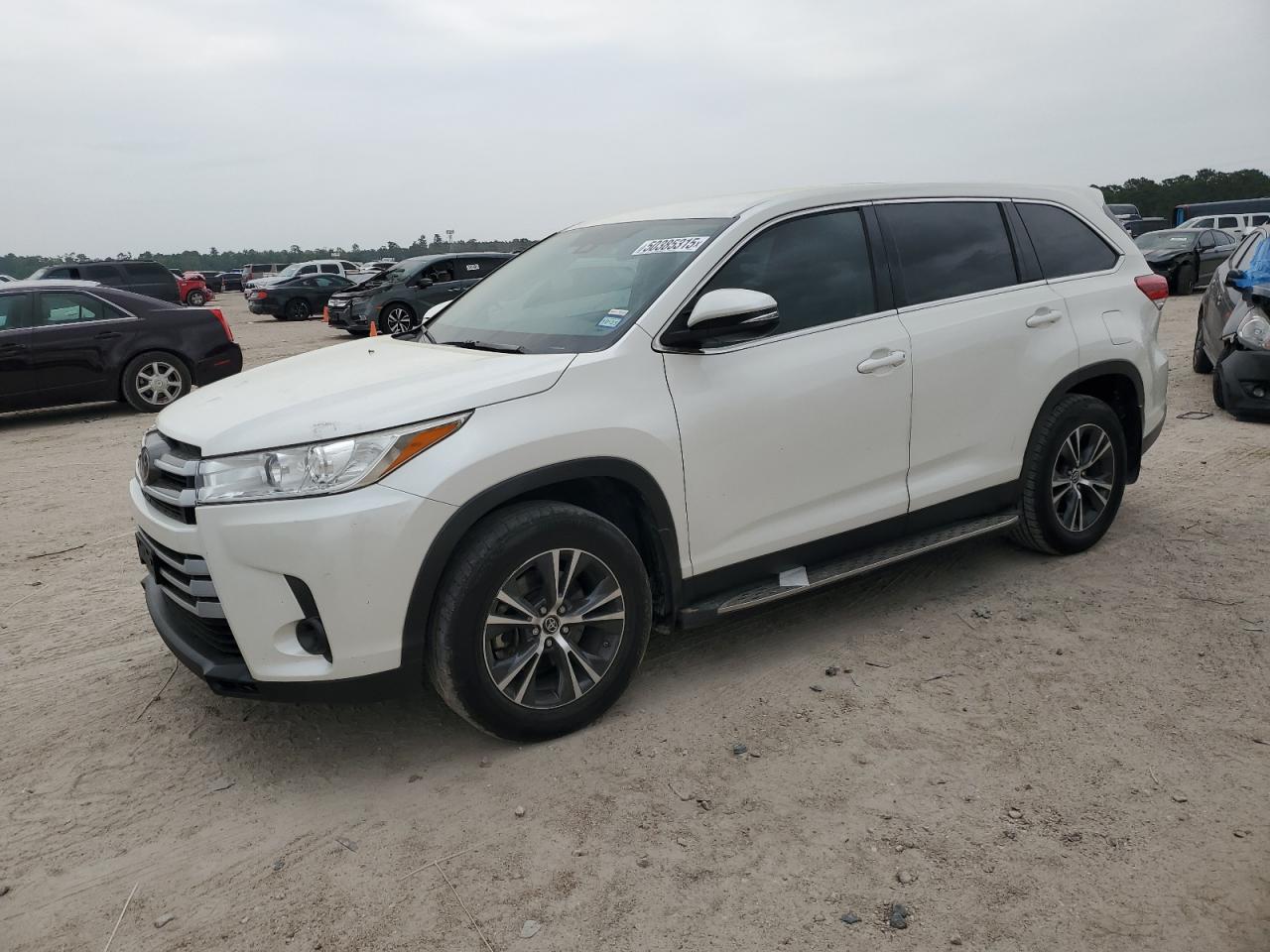 TOYOTA HIGHLANDER 2019