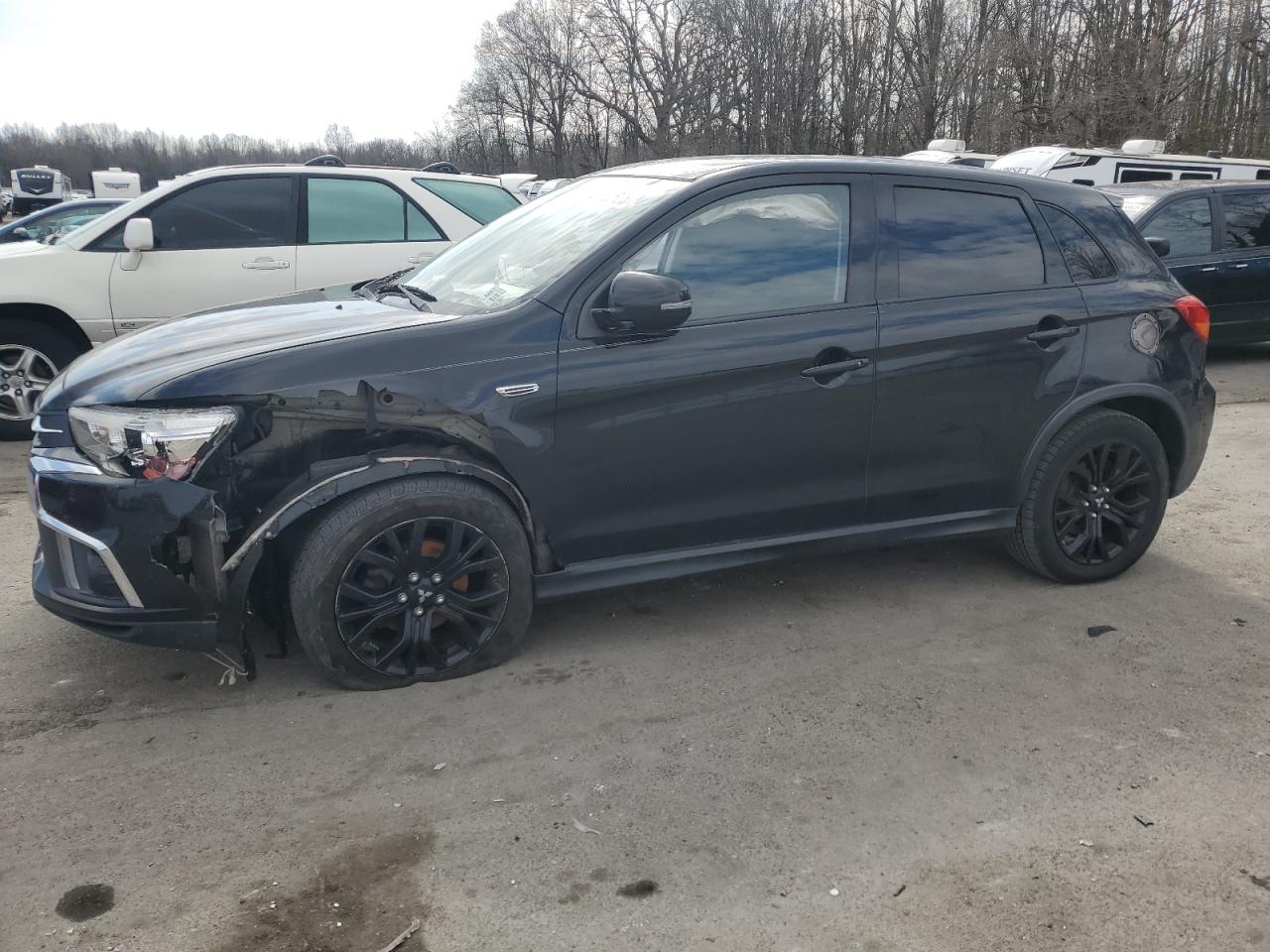 MITSUBISHI OUTLANDER 2018