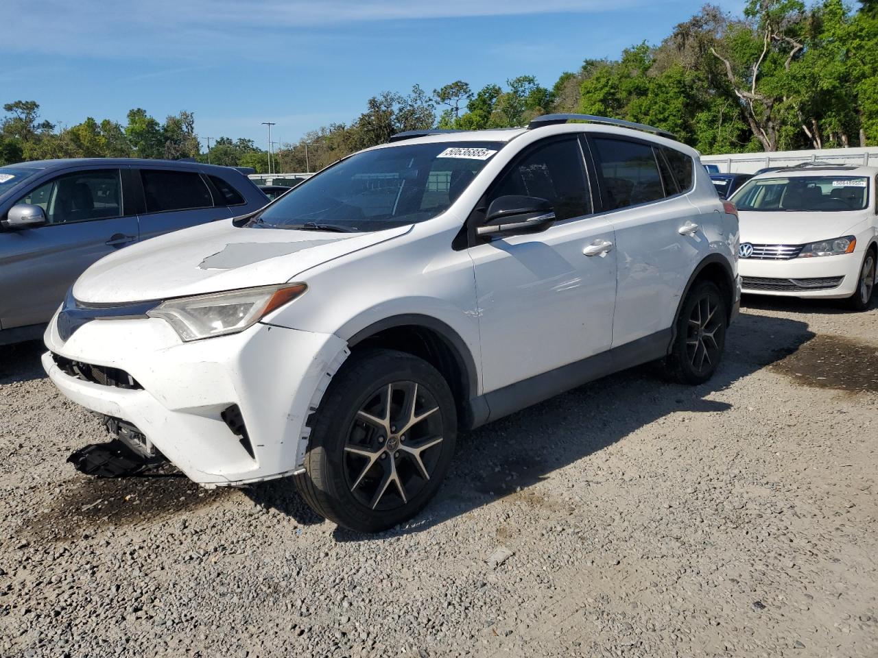 TOYOTA RAV4 SE 2016