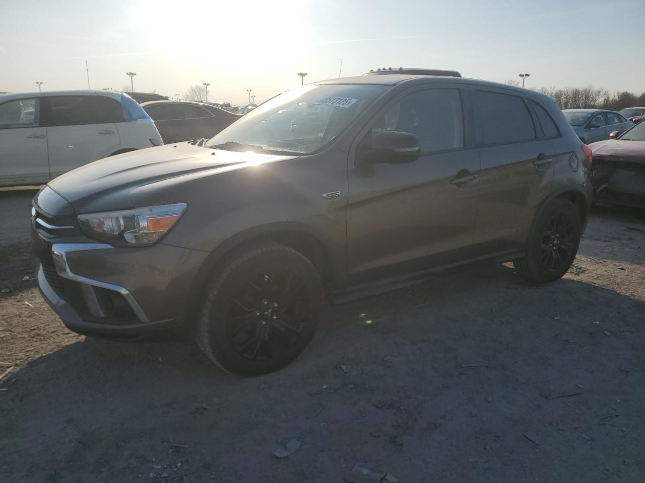 MITSUBISHI OUTLANDER 2018