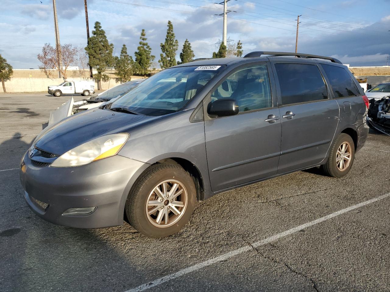 TOYOTA SIENNA CE 2007