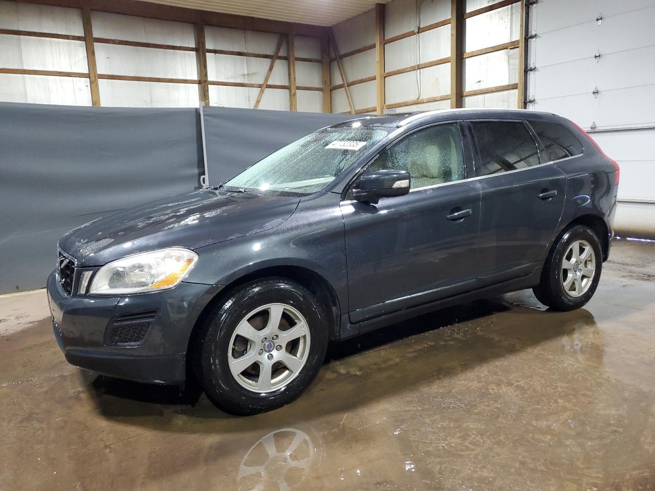 VOLVO XC60 3.2 2011