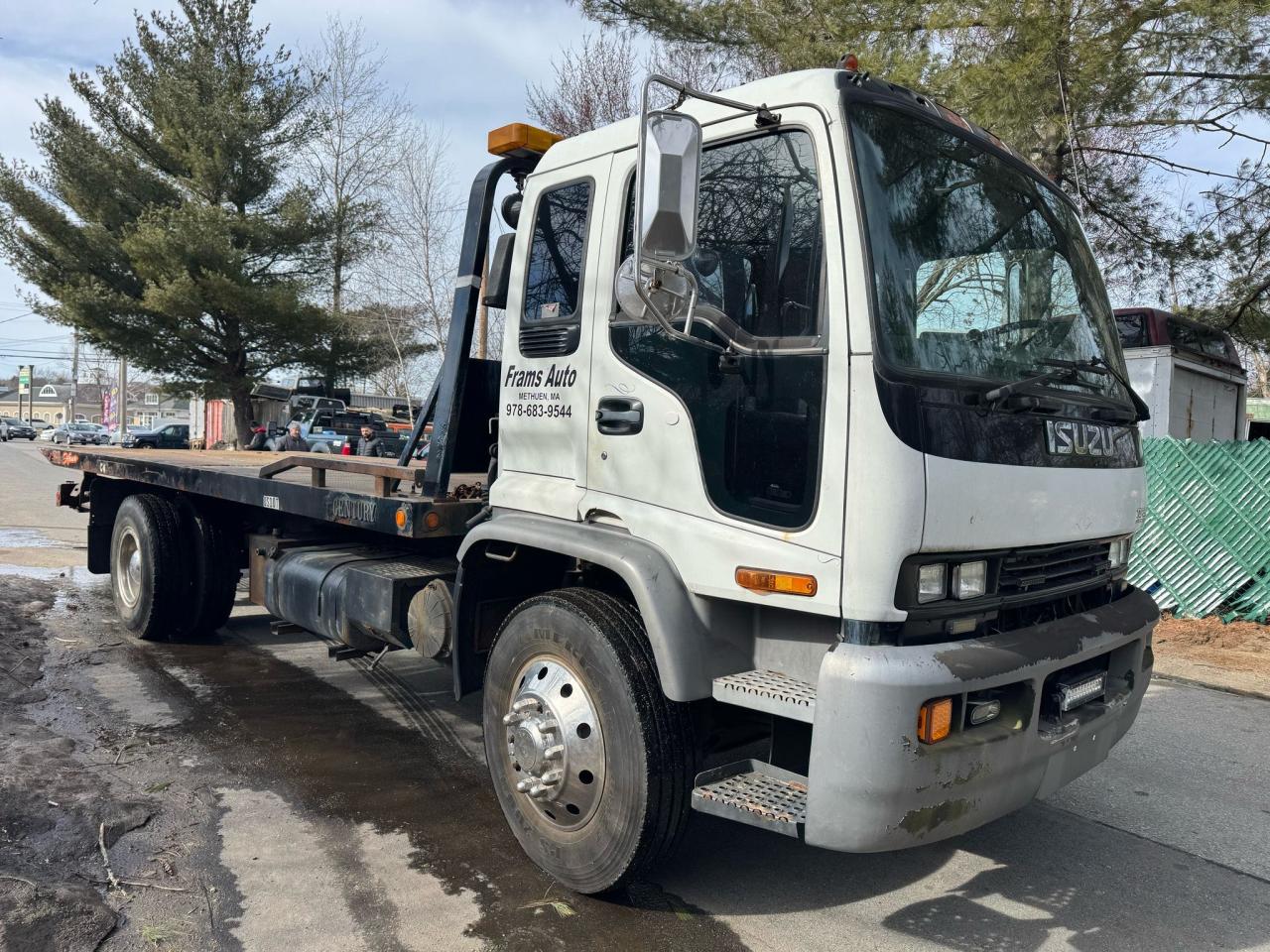 ISUZU FTR 2002