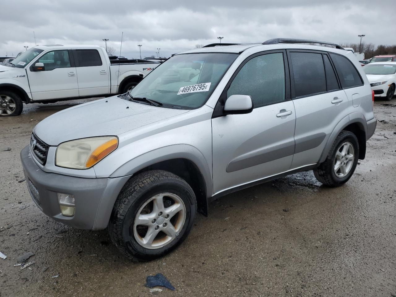 TOYOTA RAV4 2001