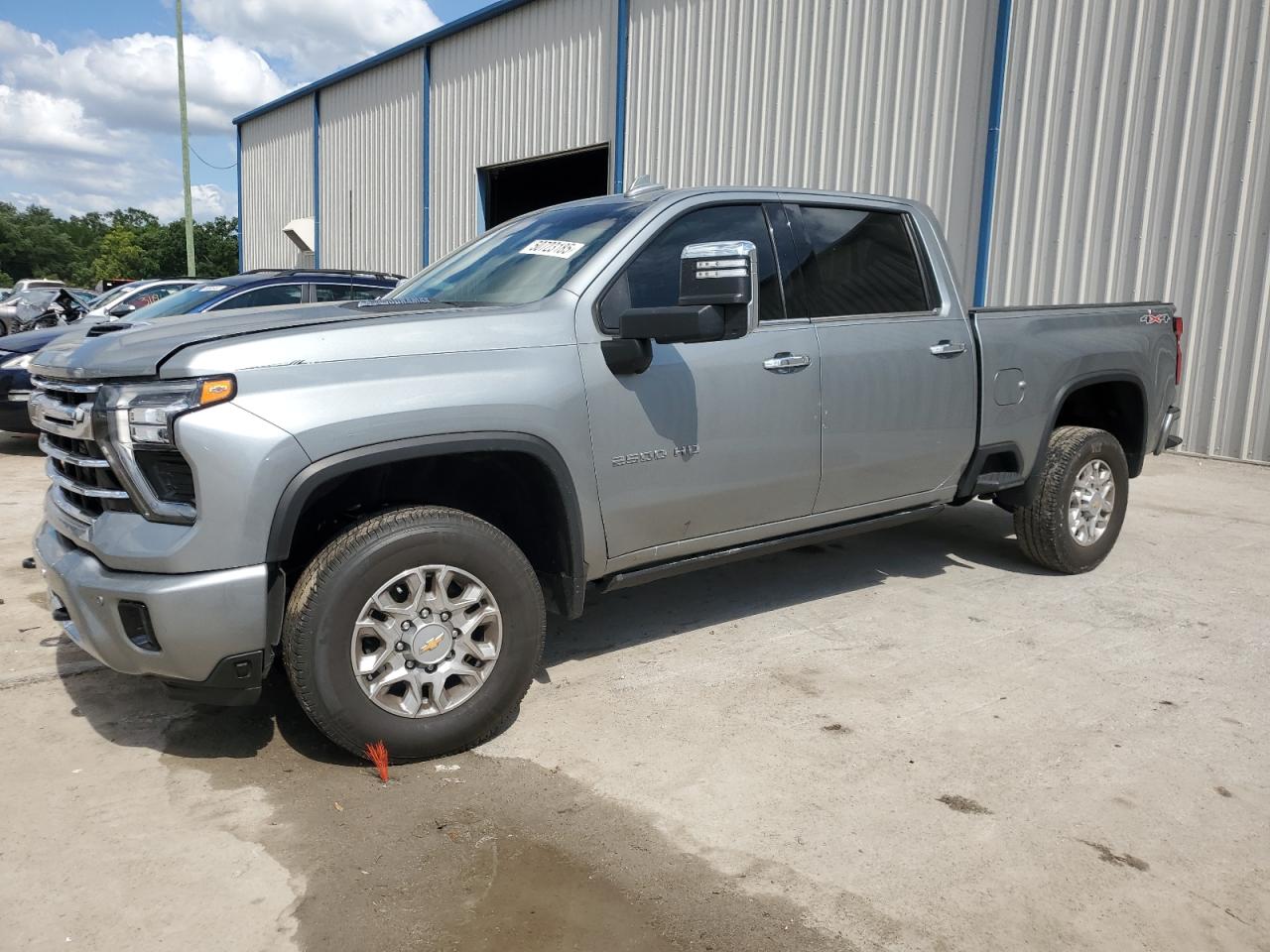 CHEVROLET SILVERADO 2024
