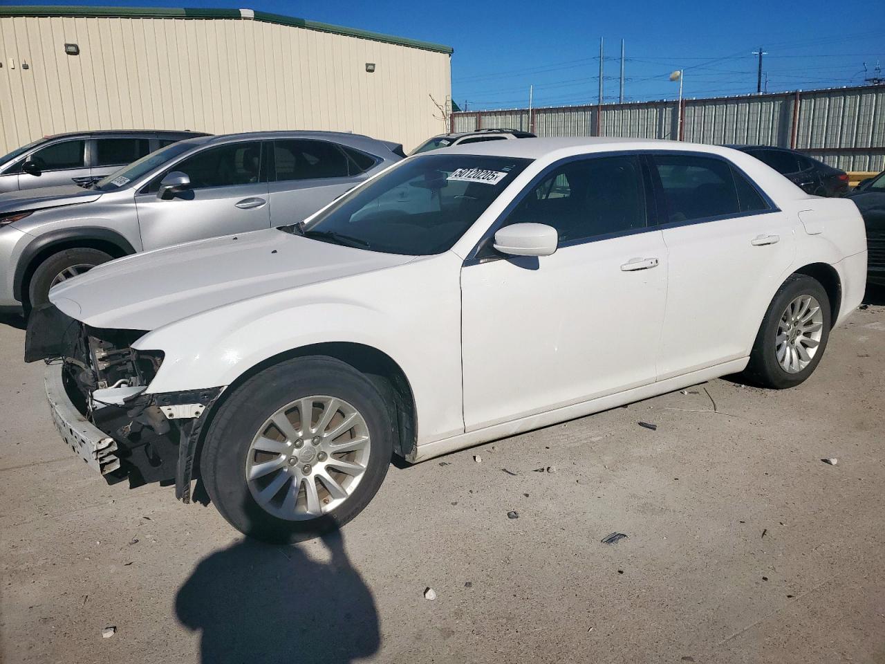 CHRYSLER 300 2013
