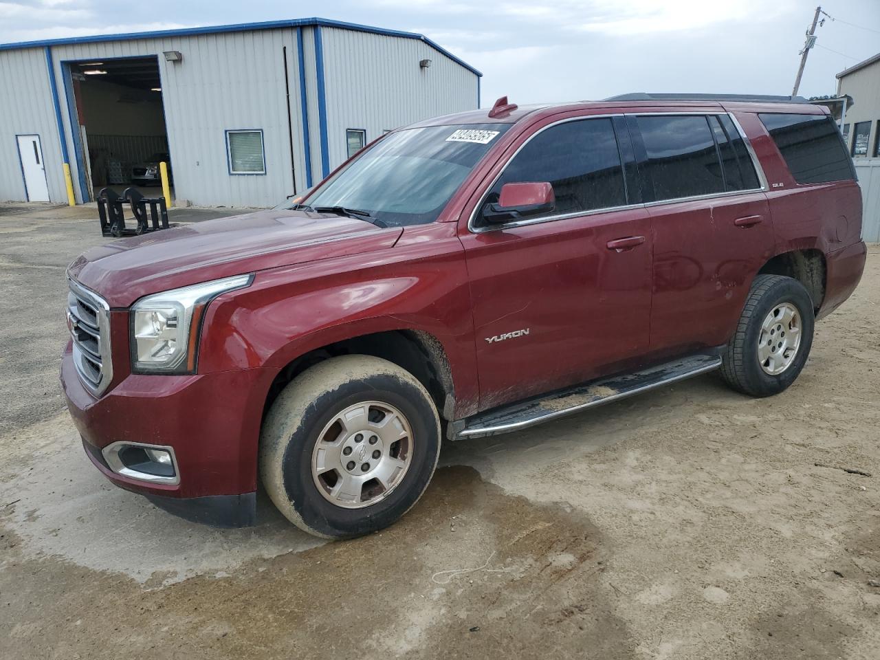GMC YUKON SLE 2016
