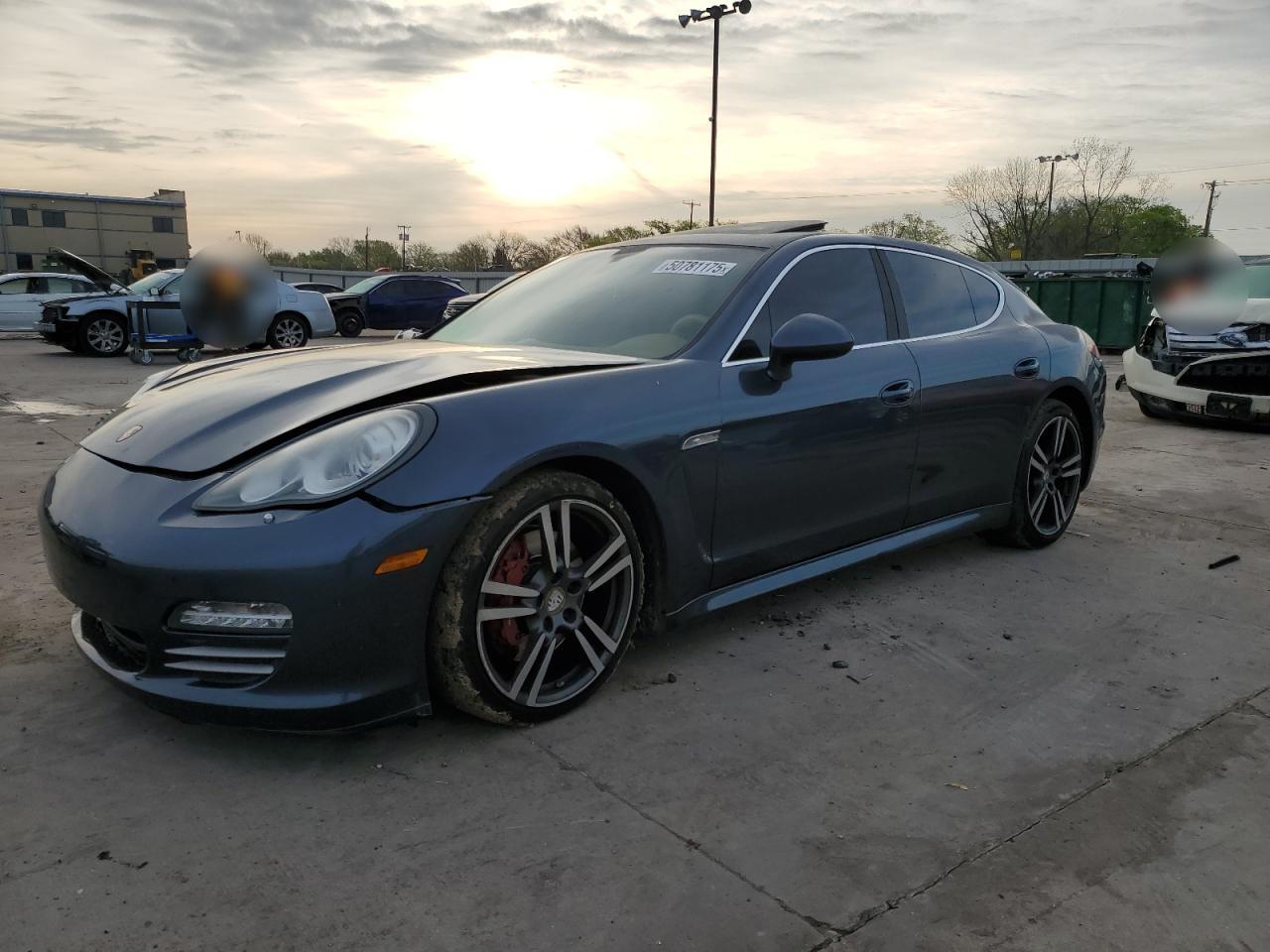 PORSCHE PANAMERA 4 2010