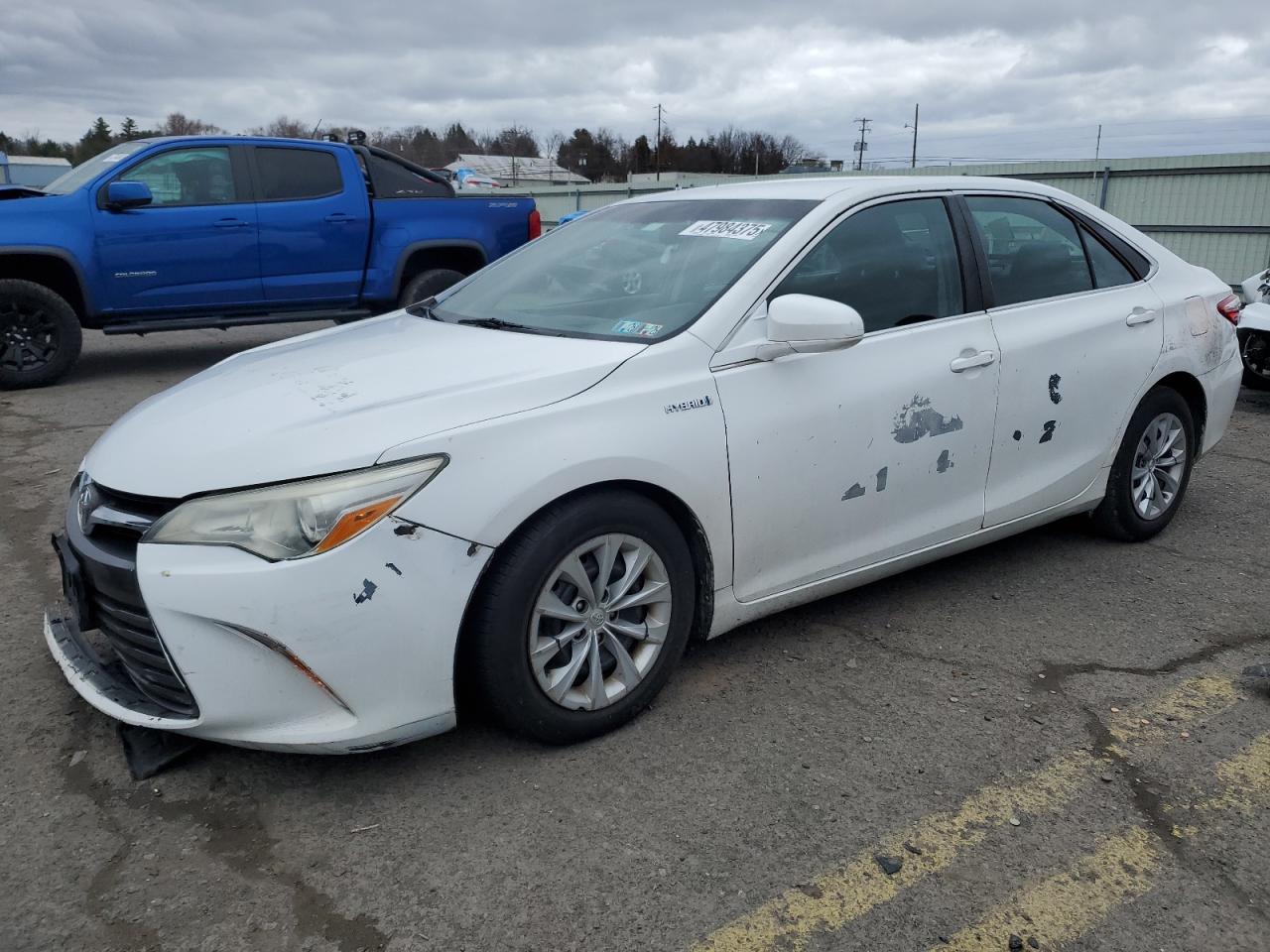TOYOTA CAMRY HYBR 2015