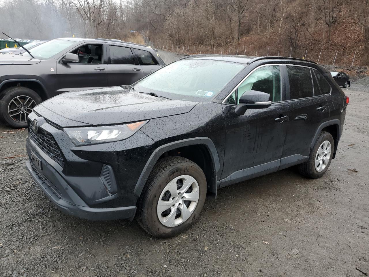 TOYOTA RAV4 LE 2021
