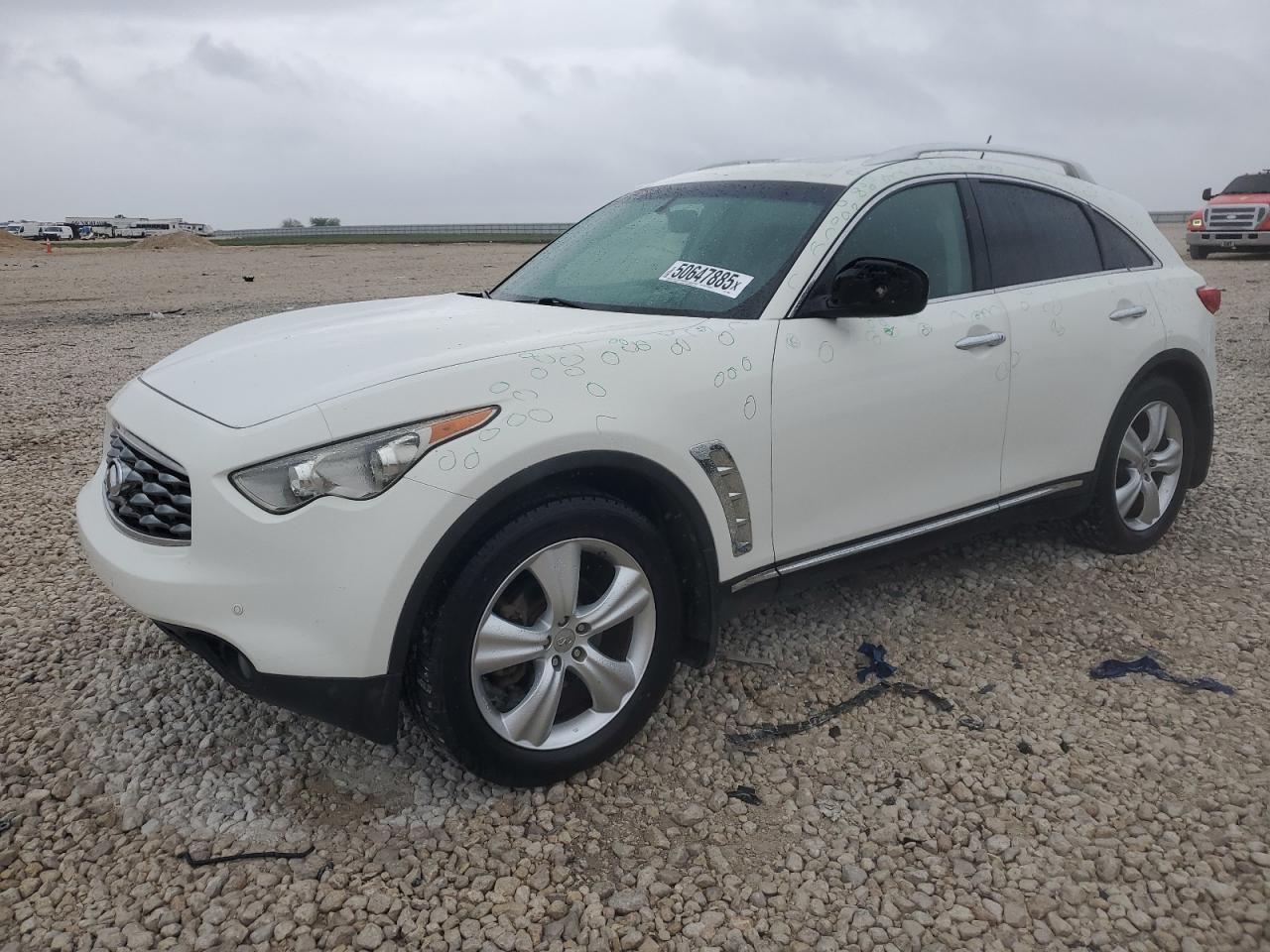 INFINITI FX35 2011
