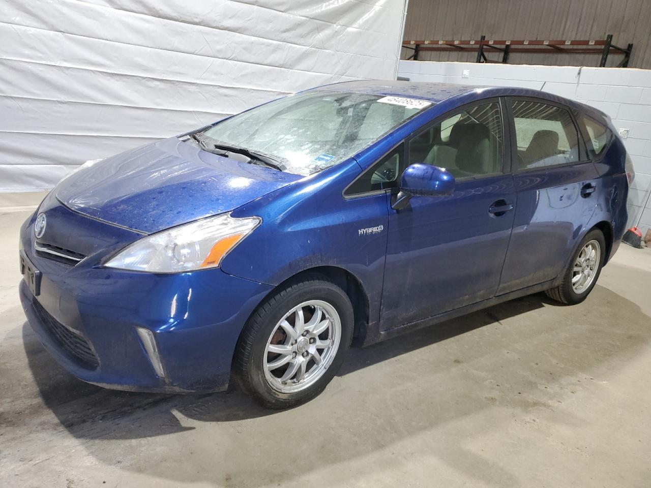 TOYOTA PRIUS V 2012