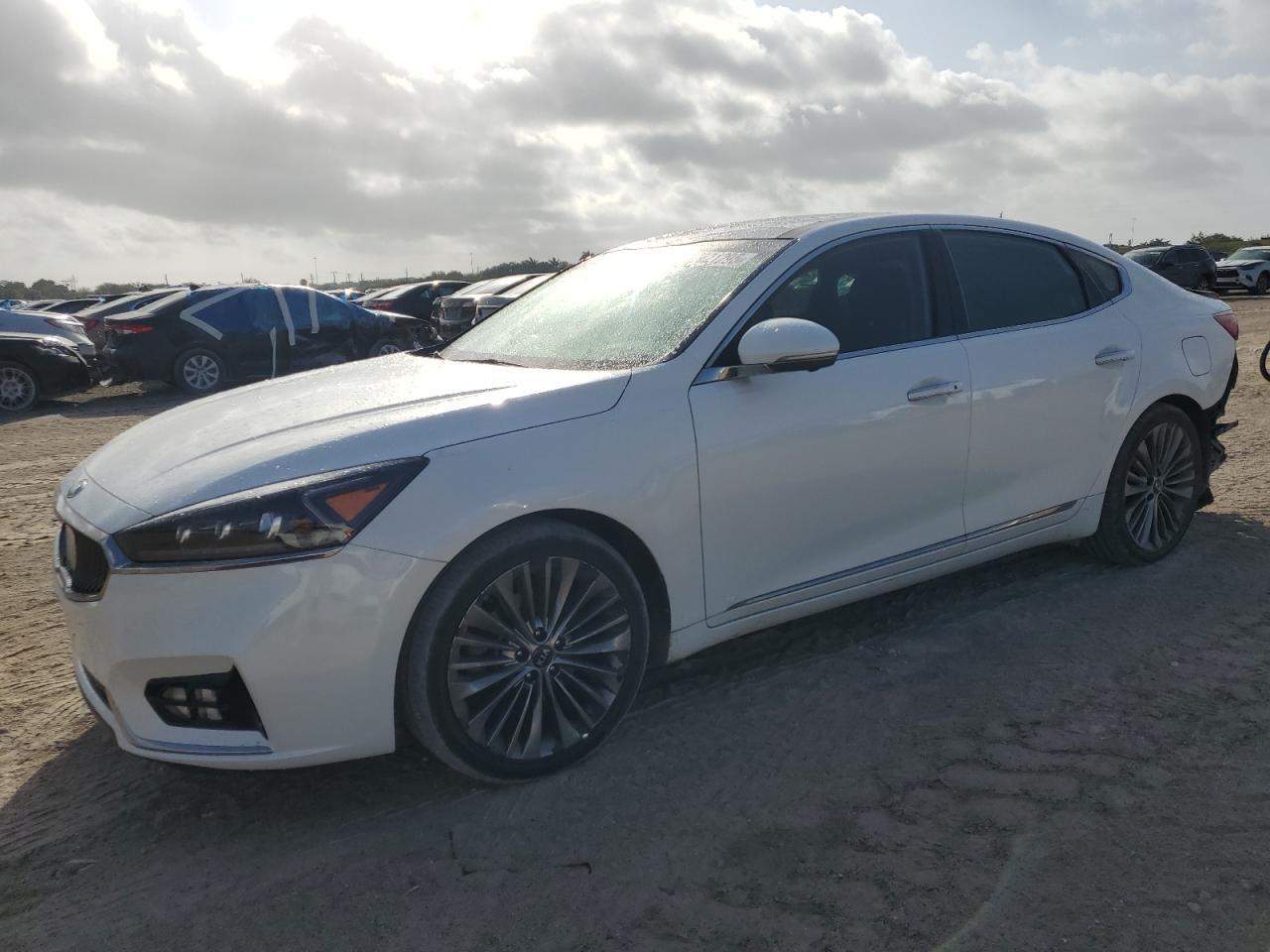 KIA CADENZA PR 2017