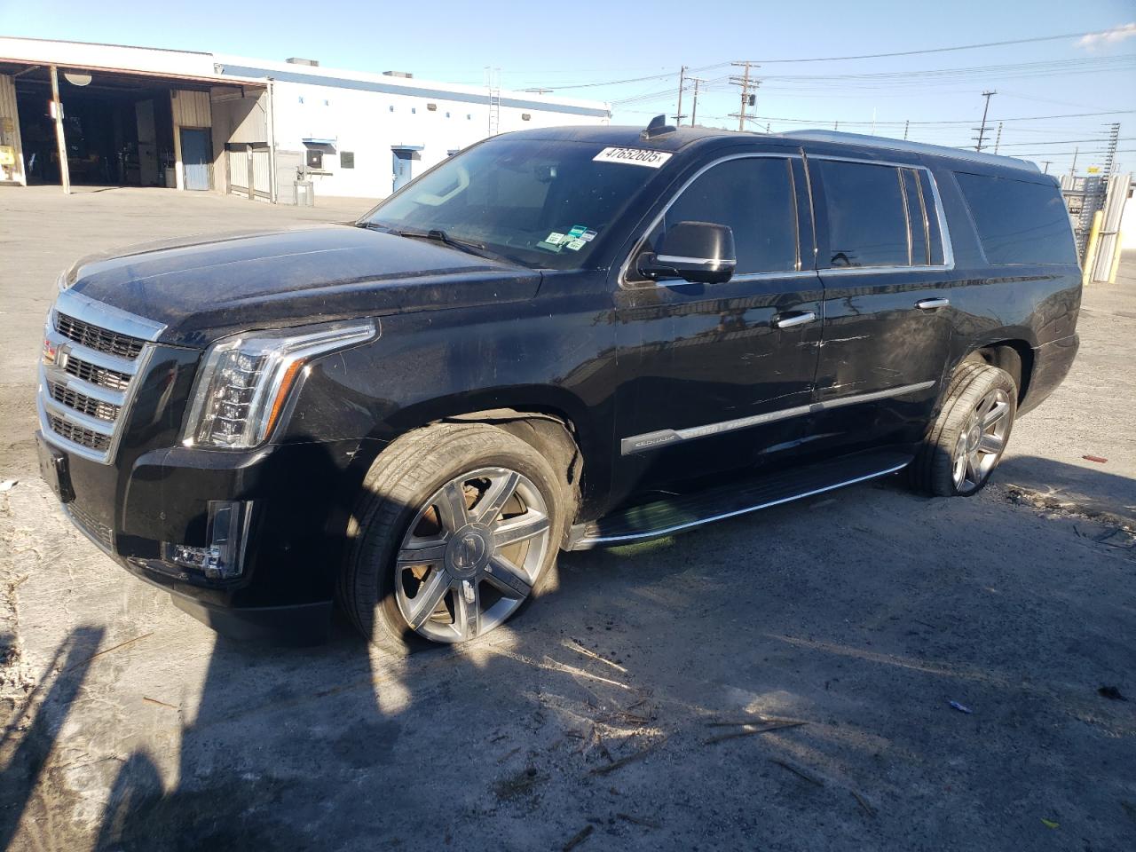CADILLAC ESCALADE ESV LUXURY 2019