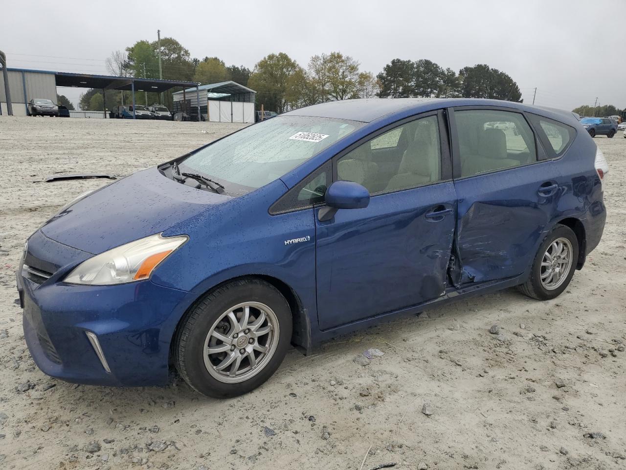TOYOTA PRIUS V 2012