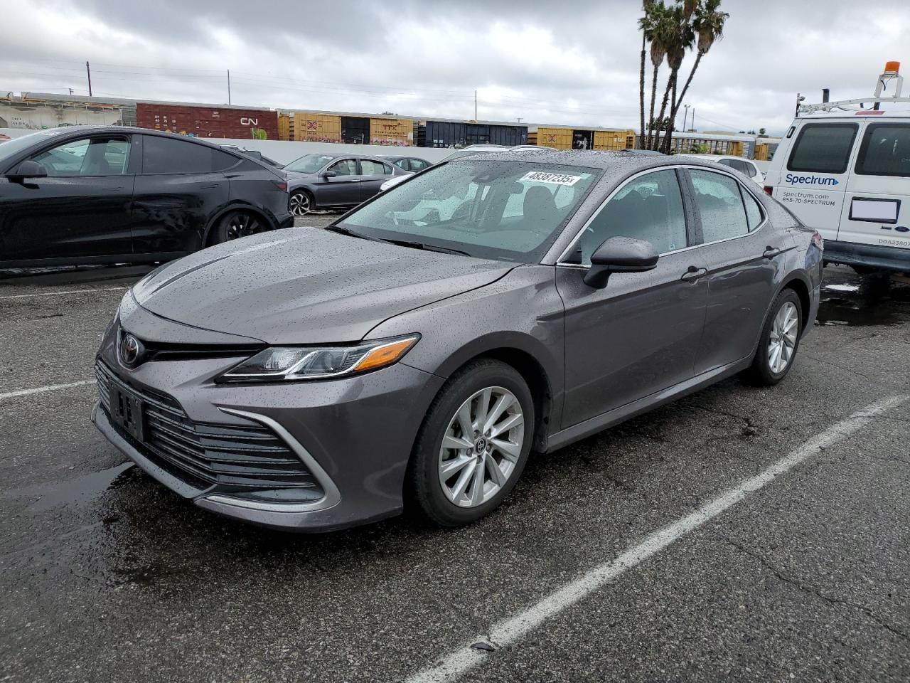 TOYOTA CAMRY LE 2023