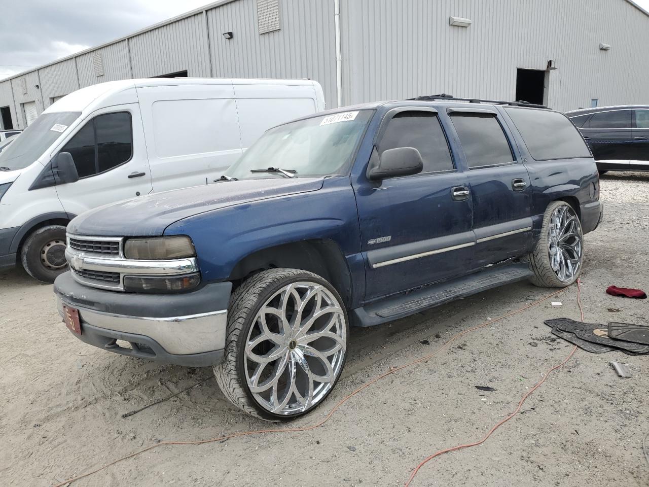 CHEVROLET SUBURBAN K 2000