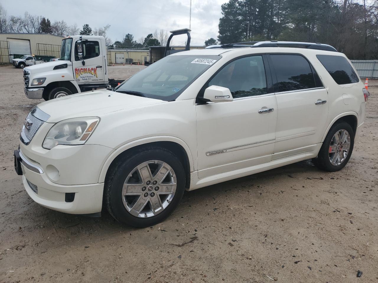 GMC ACADIA DEN 2011