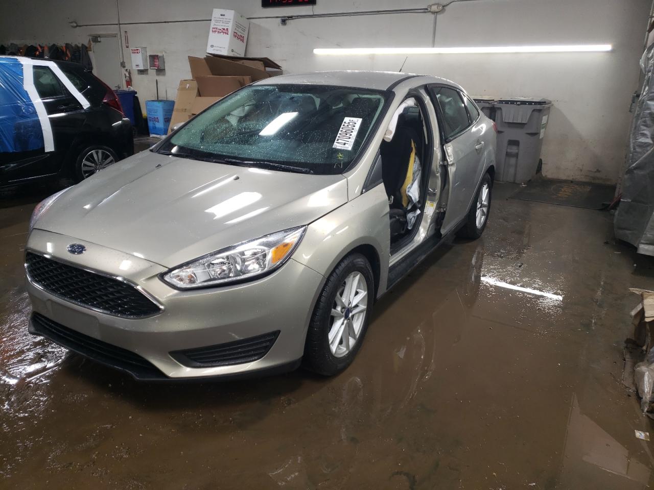 FORD FOCUS SE 2016