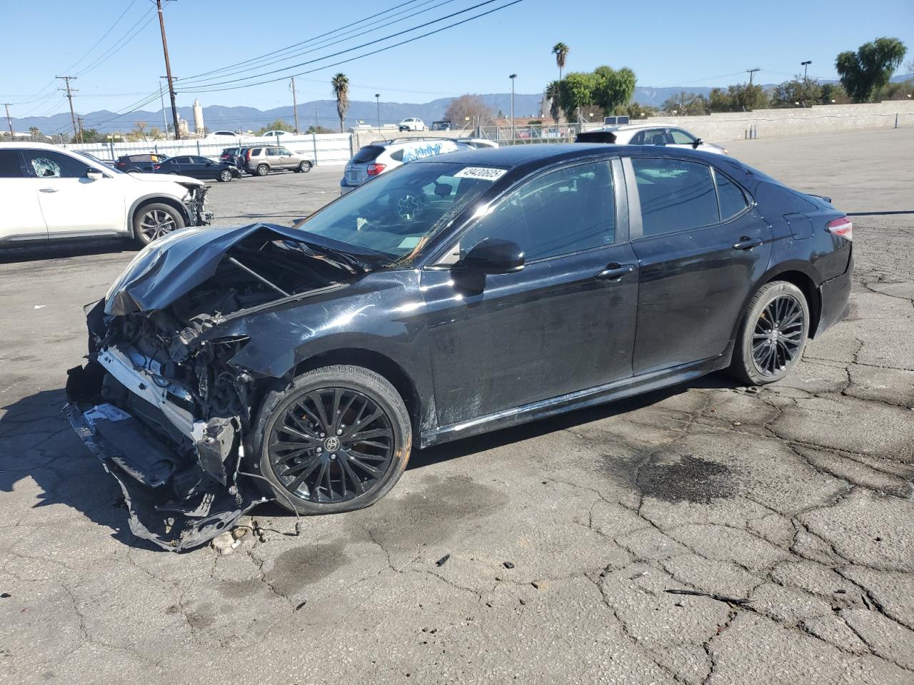 TOYOTA CAMRY 2020